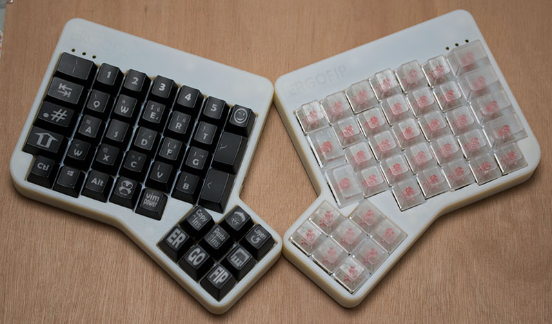 Ergofip keyboard: custom keycaps vs blank keycaps